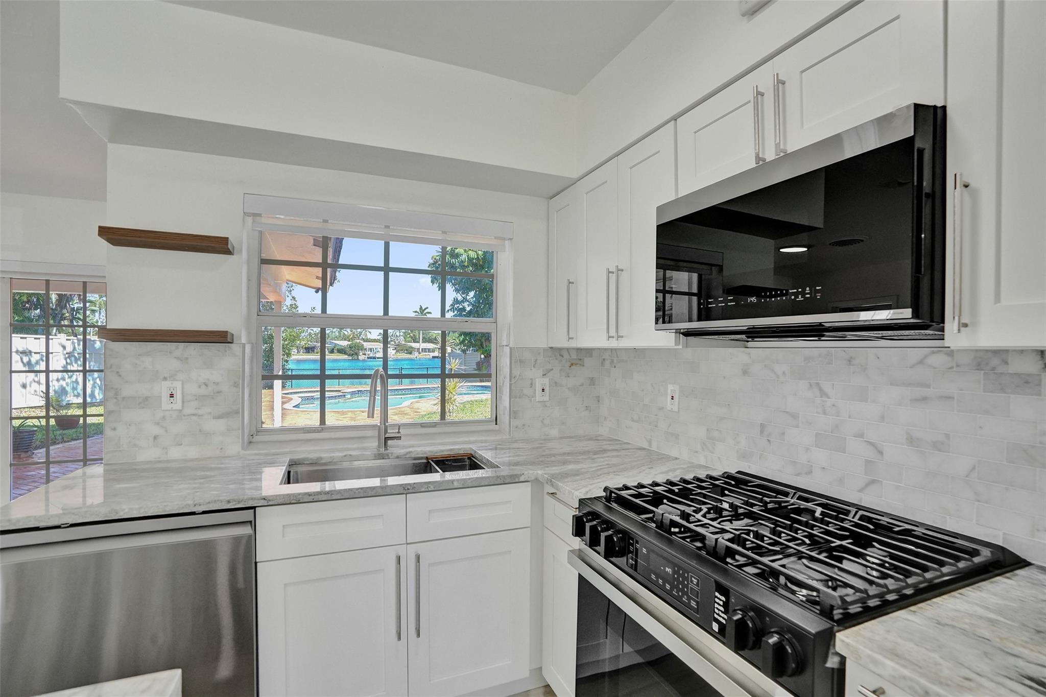 CORAL HEIGHTS SEC 2 - Residential Lease