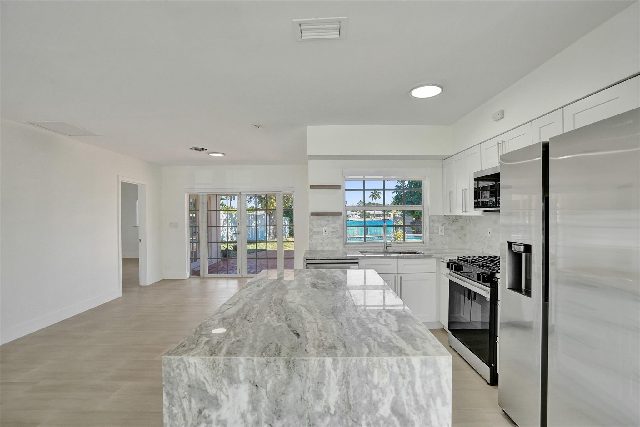 CORAL HEIGHTS SEC 2 - Residential Lease