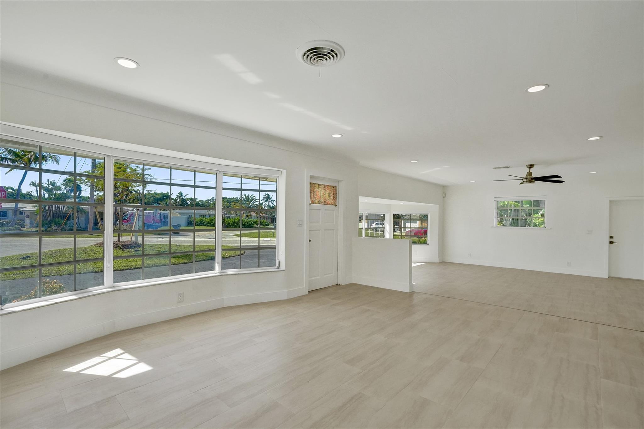 CORAL HEIGHTS SEC 2 - Residential Lease