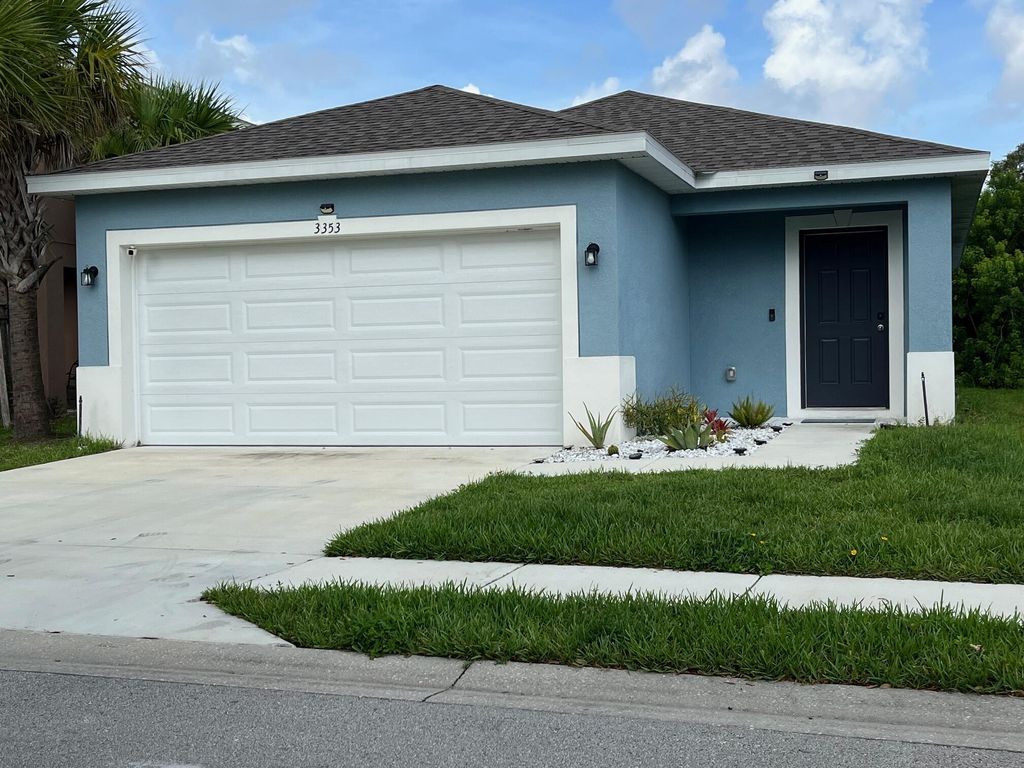 Photo of 3353 Madison Square Lane E, Fort Pierce, FL 34982 (MLS # R11008514)