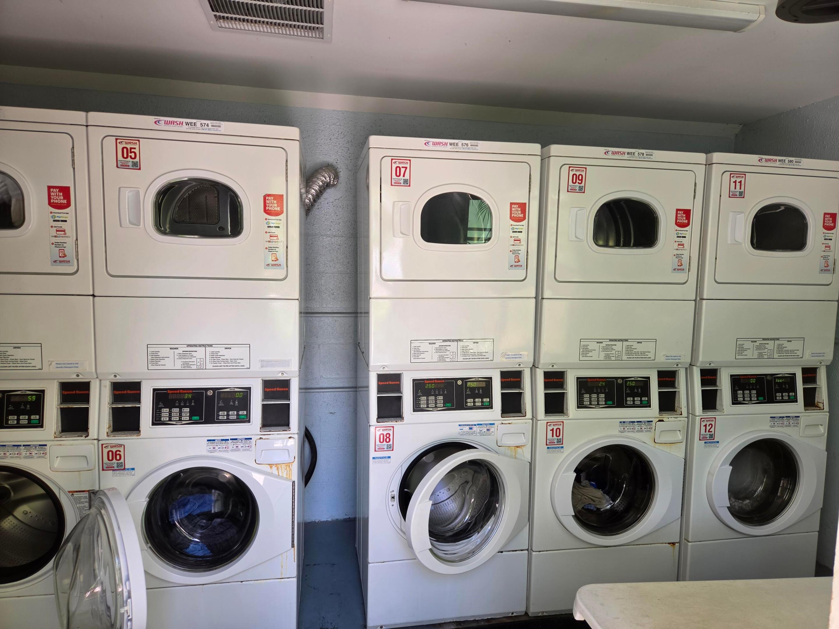 GROVE AT WILTON MANORS CONDO - Residential