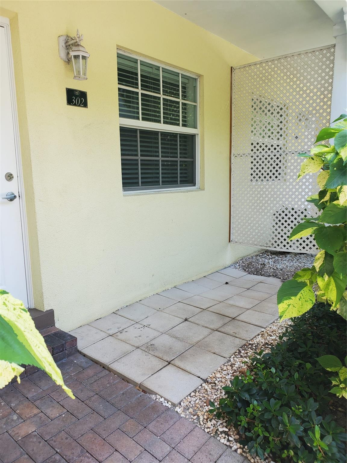 GROVE AT WILTON MANORS CONDO - Residential