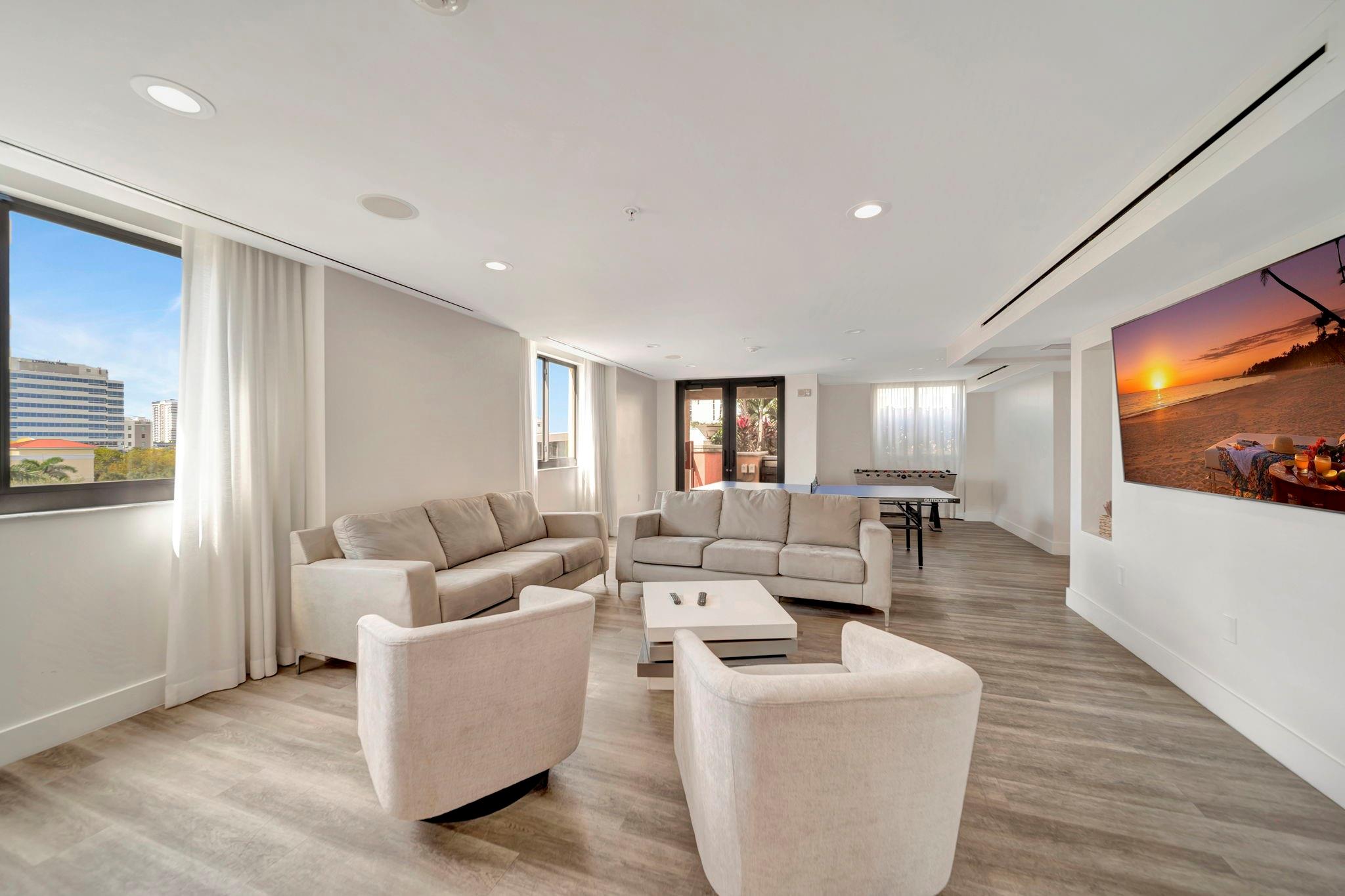 Waverly At Las Olas - Residential