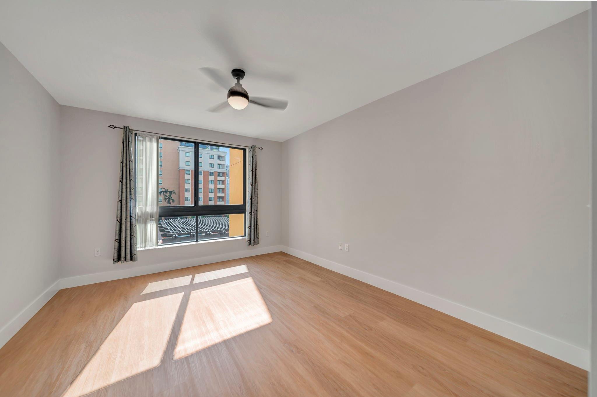 Waverly At Las Olas - Residential