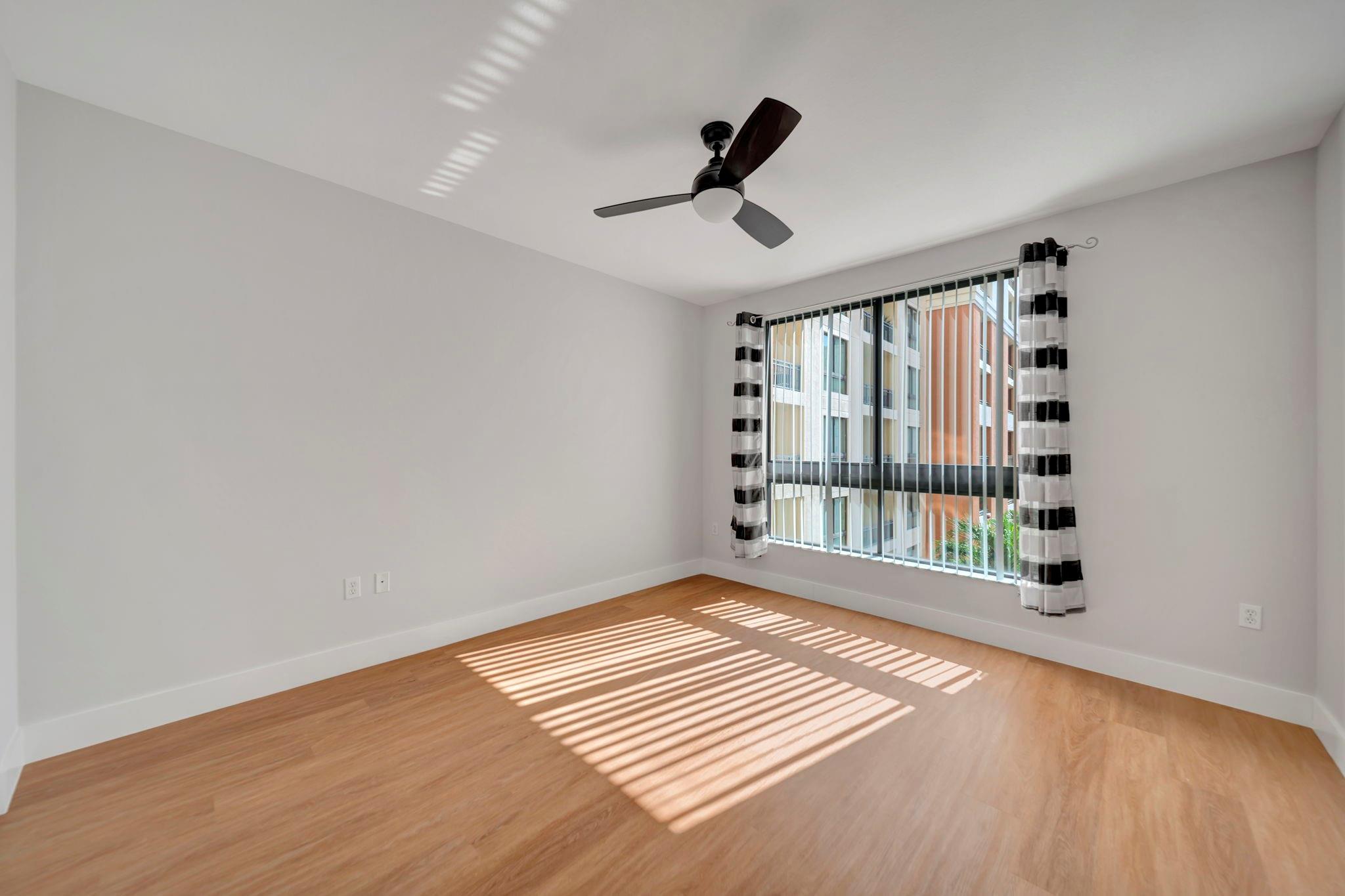 Waverly At Las Olas - Residential