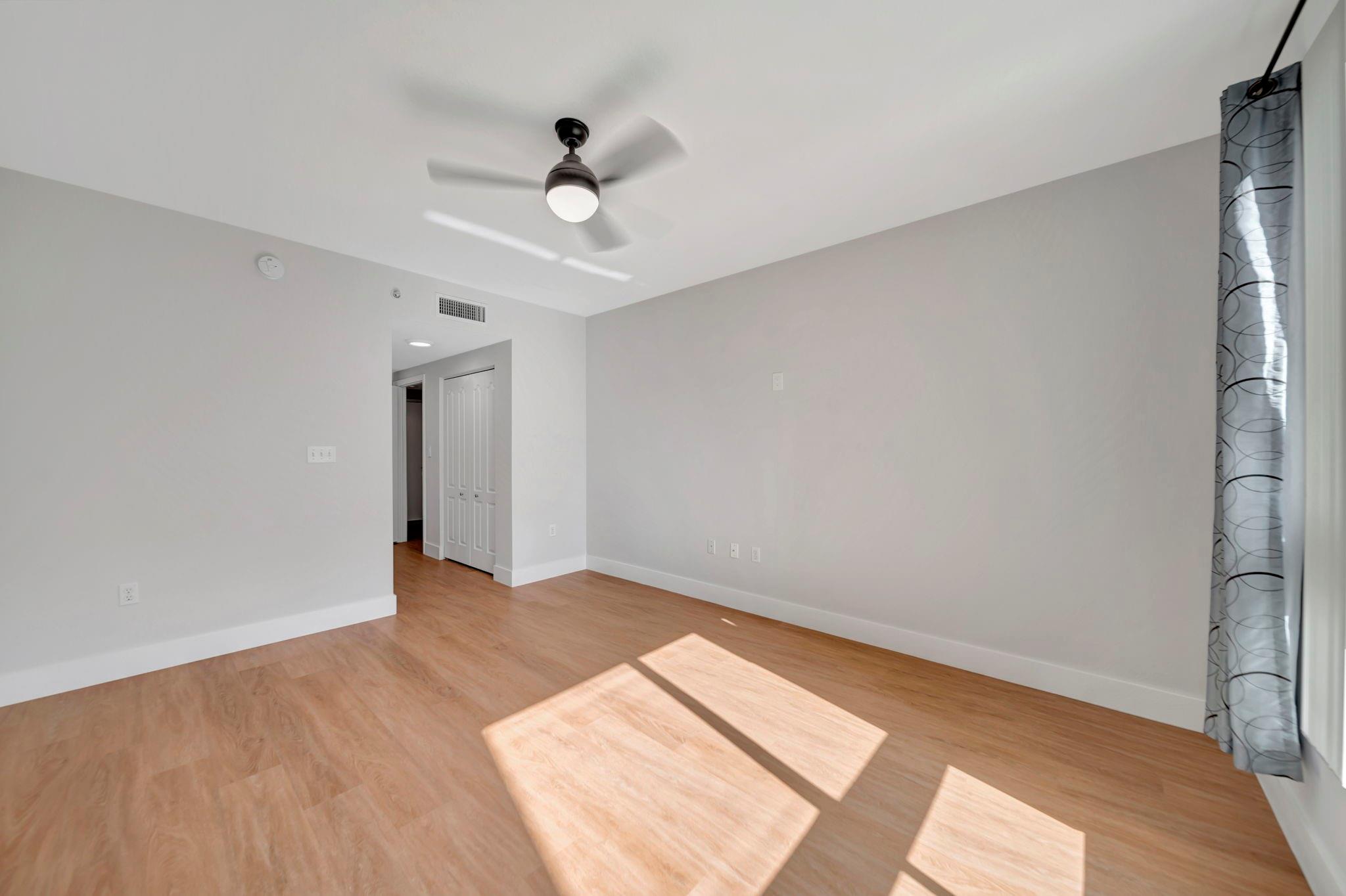 Waverly At Las Olas - Residential