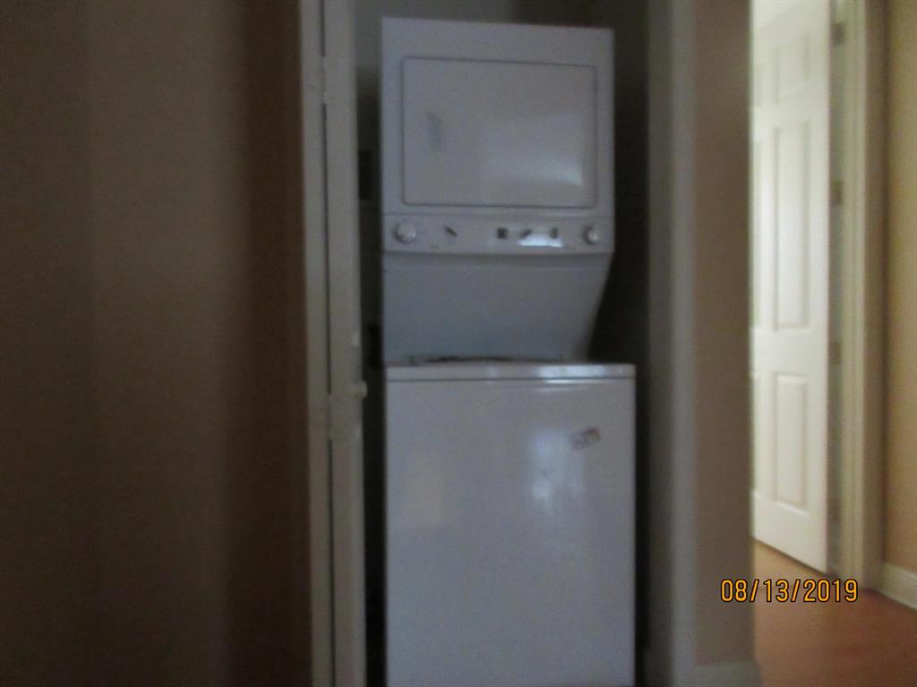 OSCEOLA WOODS - Residential