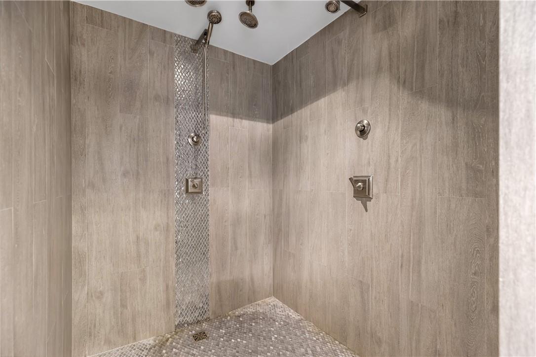 350 Las Olas Place - Residential