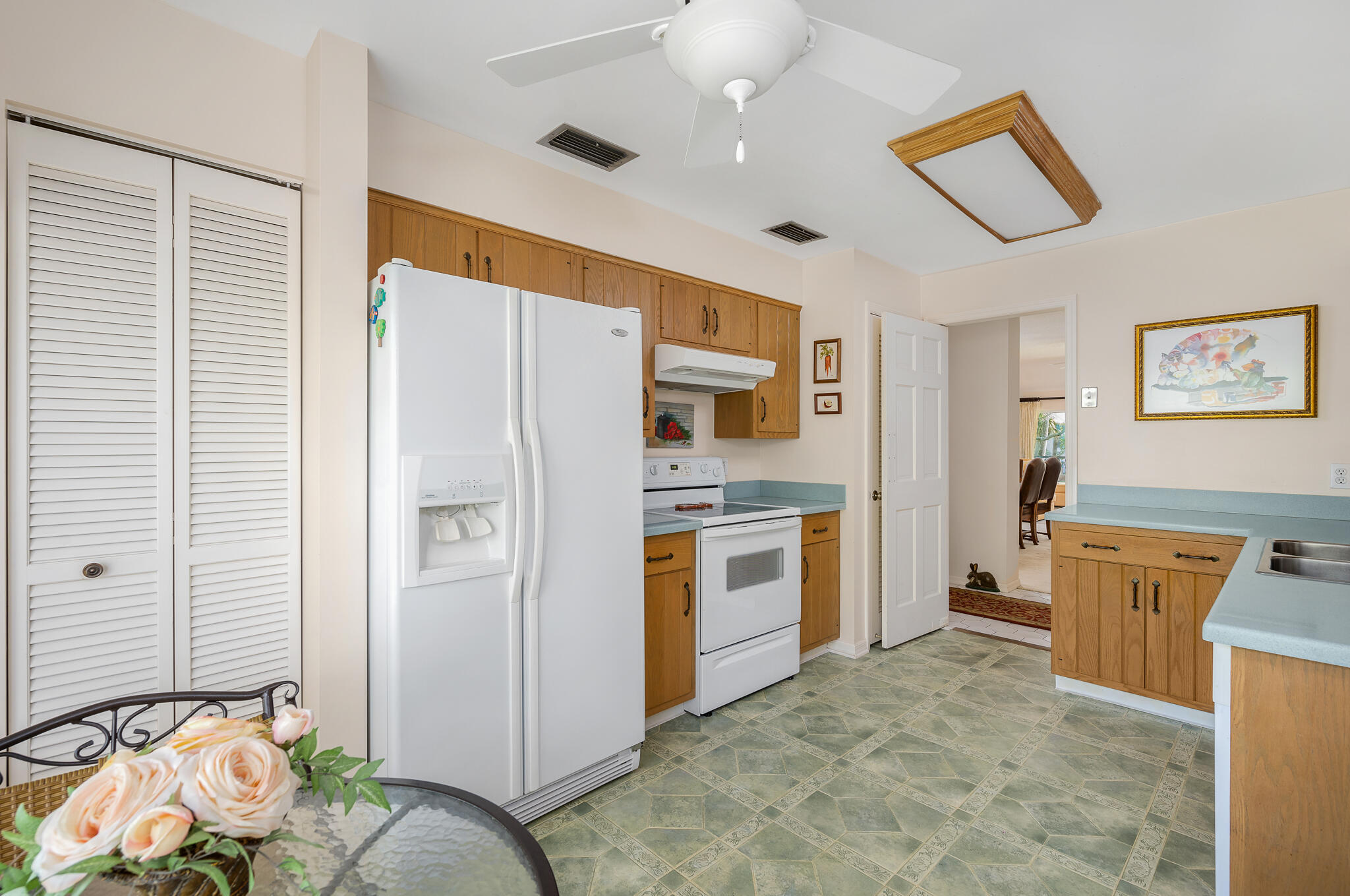 PARK SHORES PHASE IV CONDO - Residential Lease