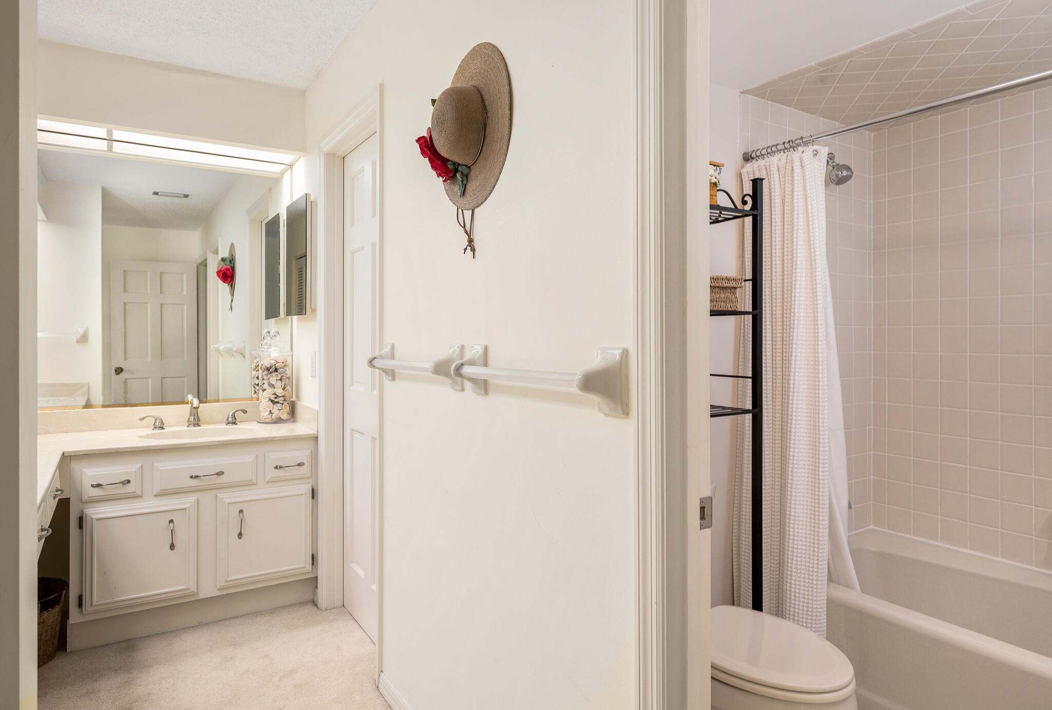 PARK SHORES PHASE IV CONDO - Residential Lease