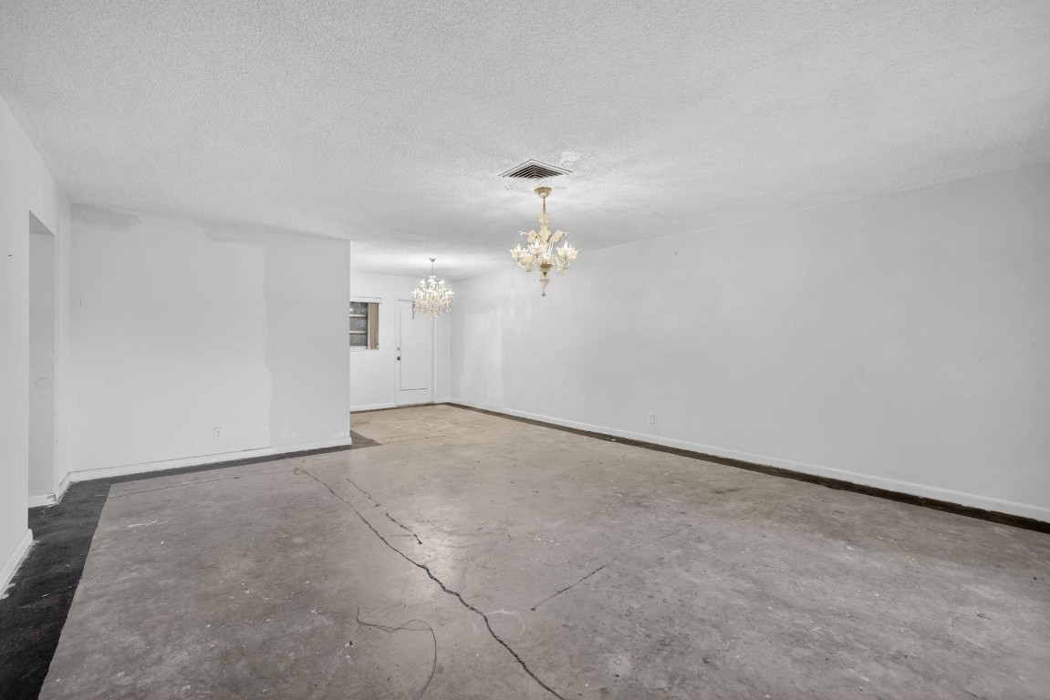 LIGHTHOUSE BAY CONDO - Residential