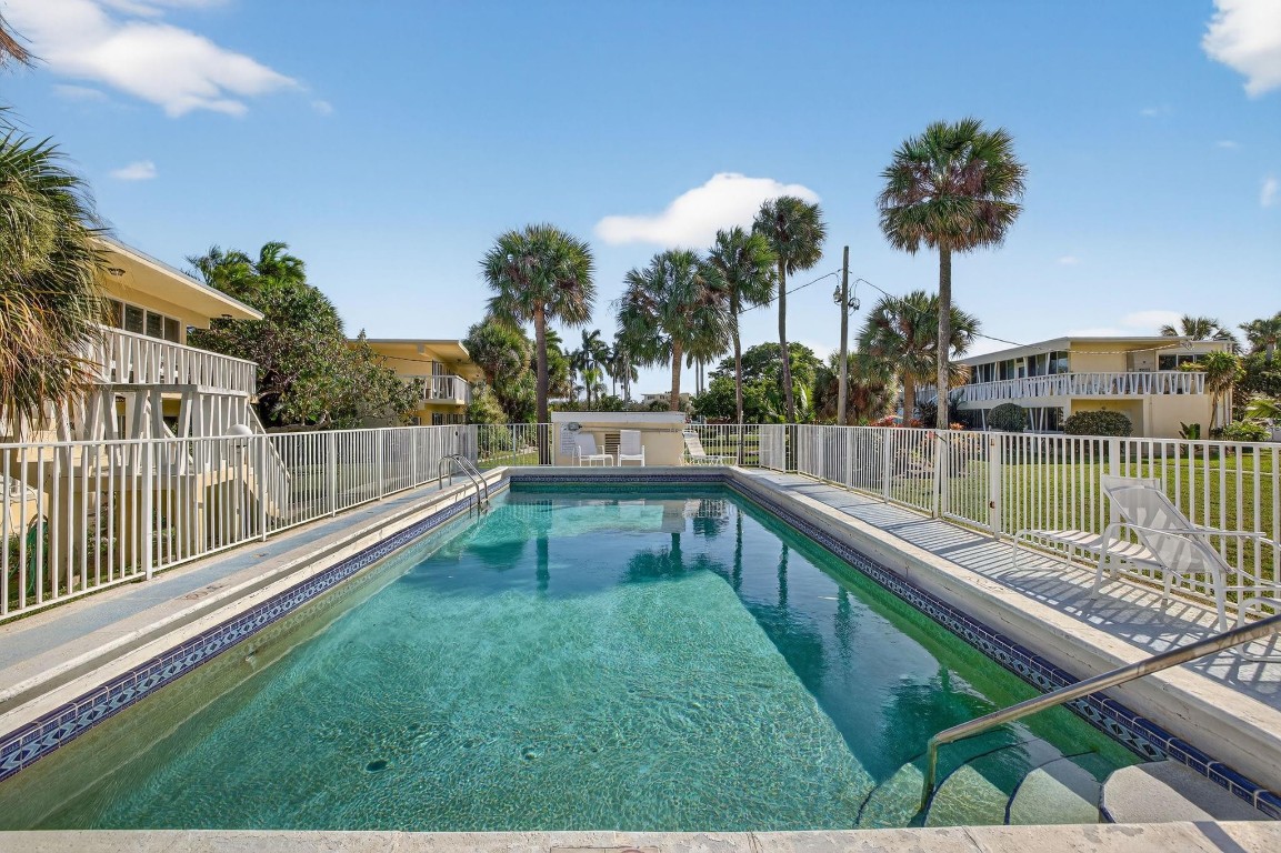 LIGHTHOUSE BAY CONDO - Residential