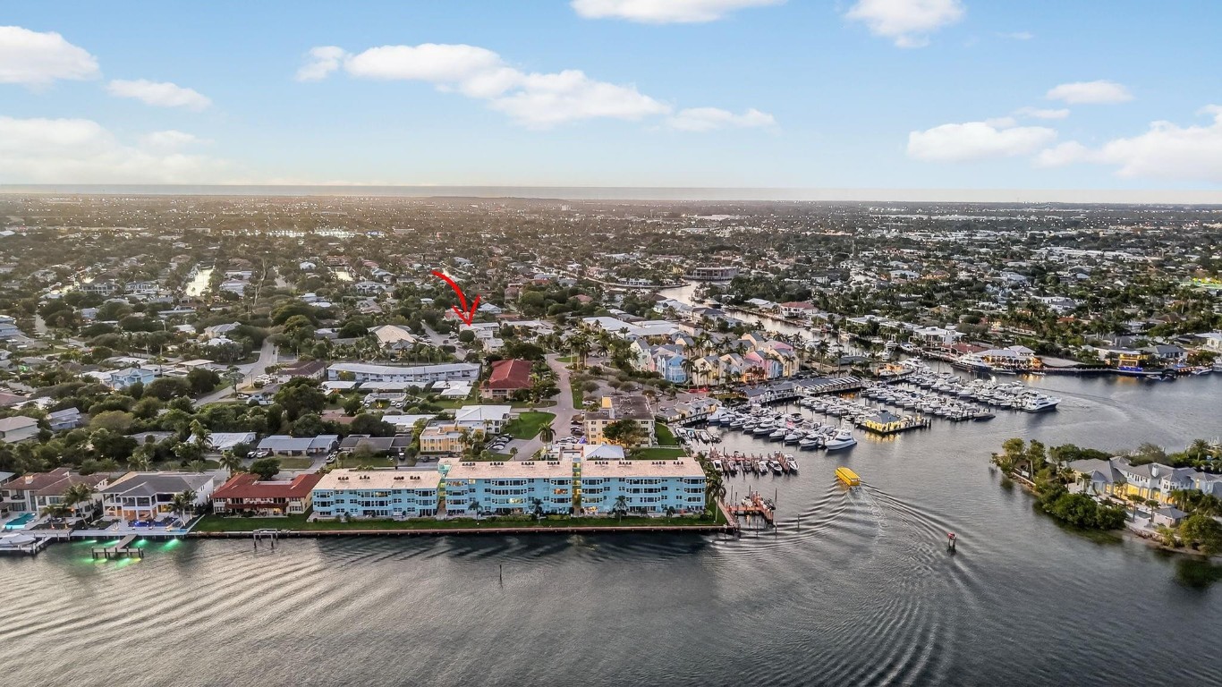 LIGHTHOUSE BAY CONDO - Residential