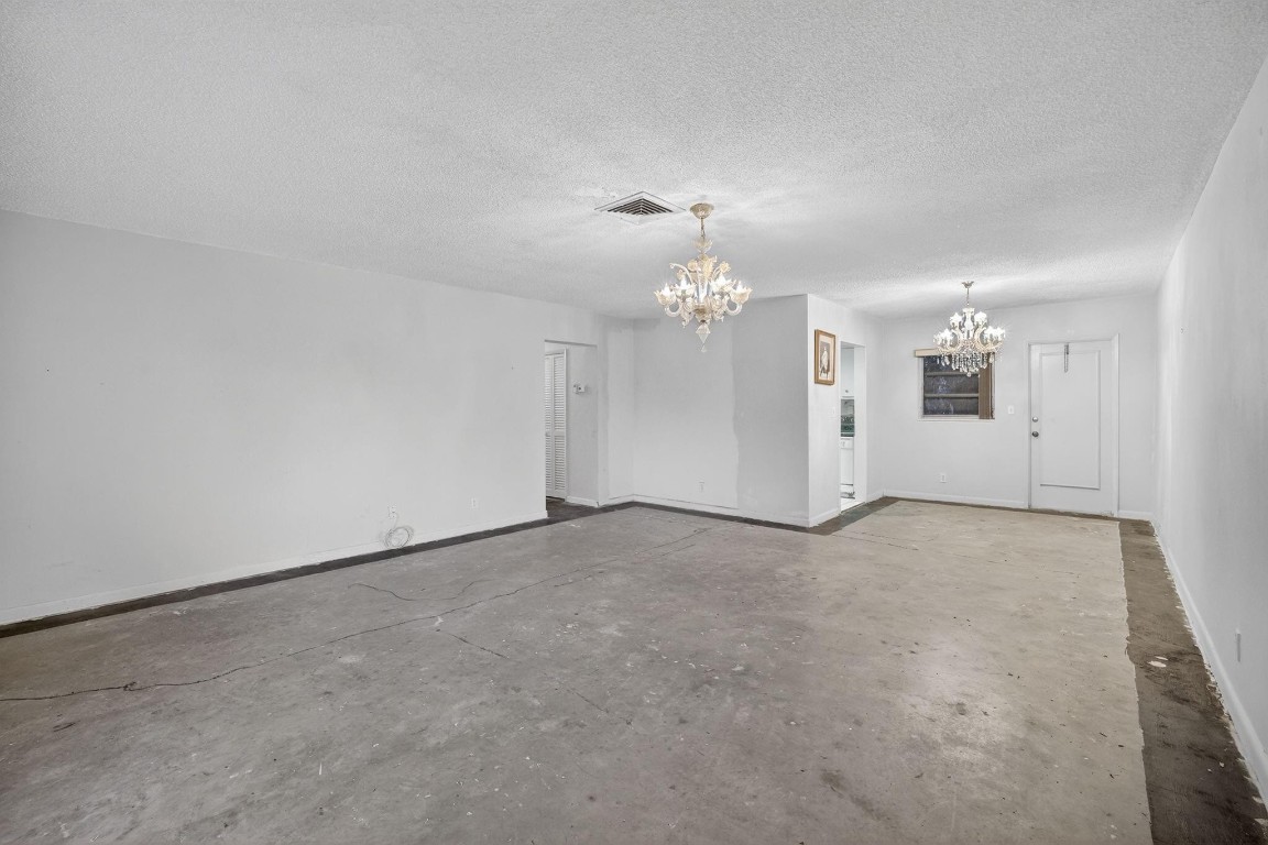 LIGHTHOUSE BAY CONDO - Residential