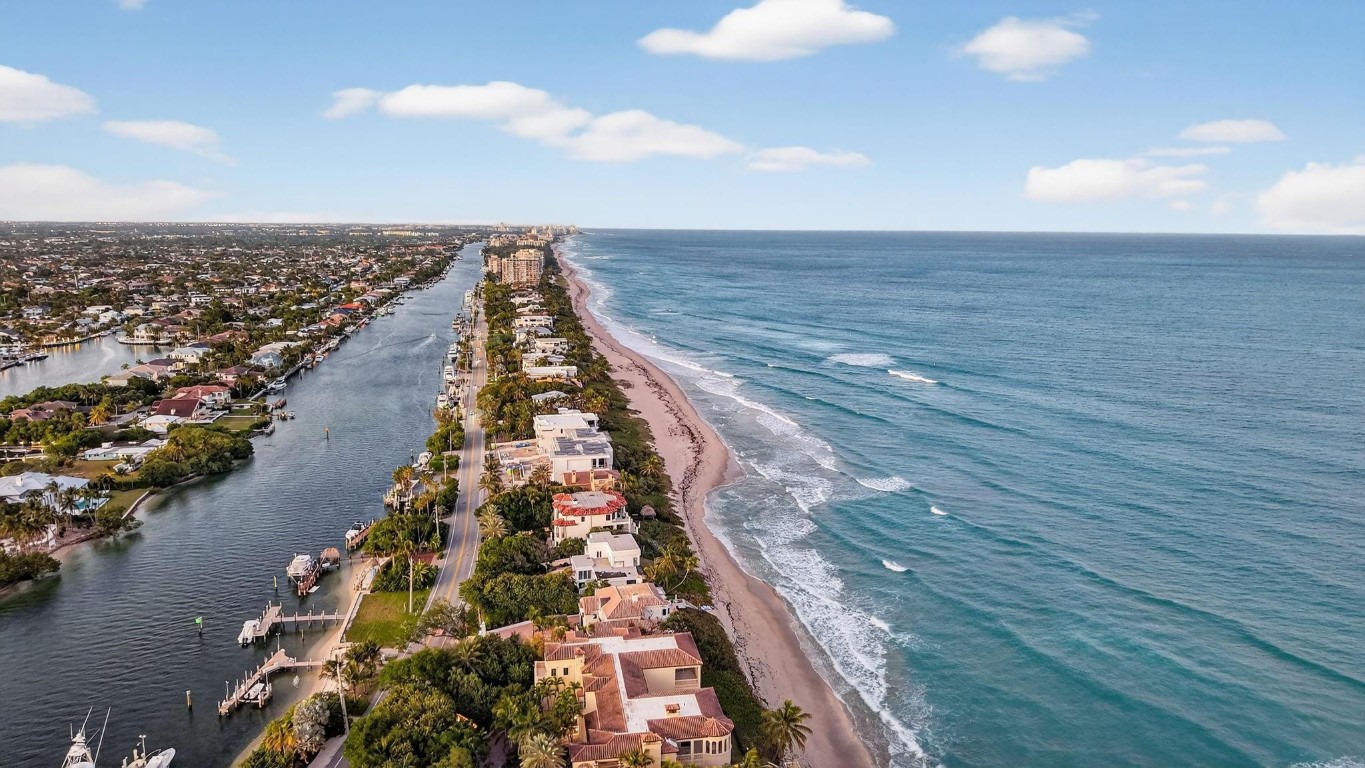 LIGHTHOUSE BAY CONDO - Residential