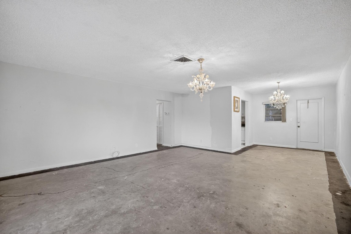 LIGHTHOUSE BAY CONDO - Residential