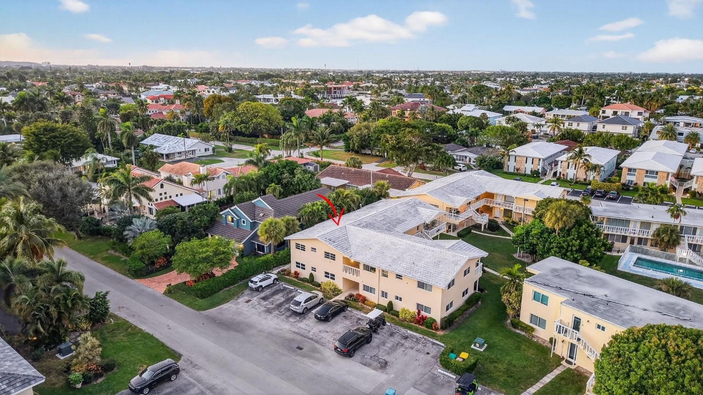 LIGHTHOUSE BAY CONDO - Residential