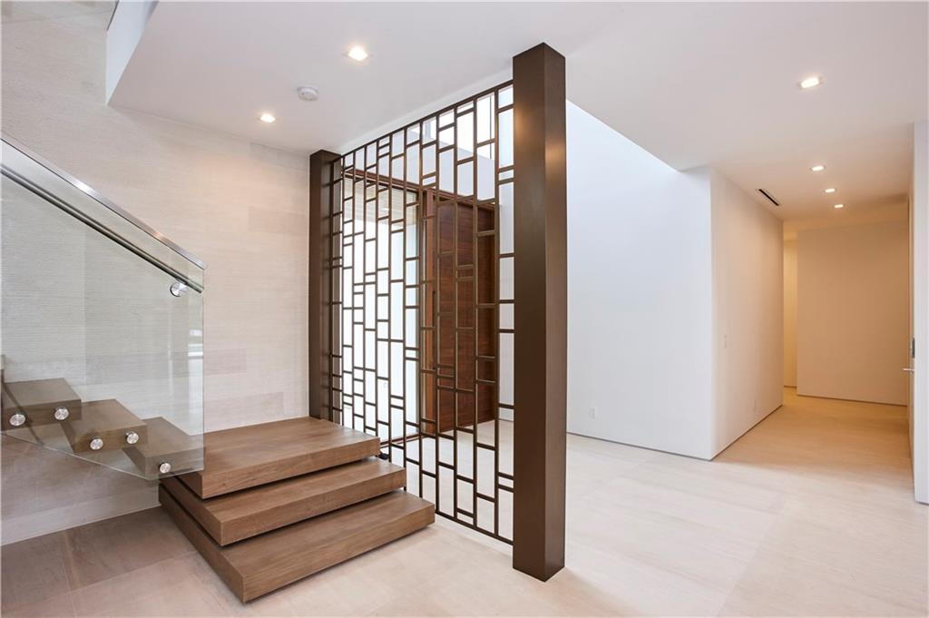 Sea Island - Residential