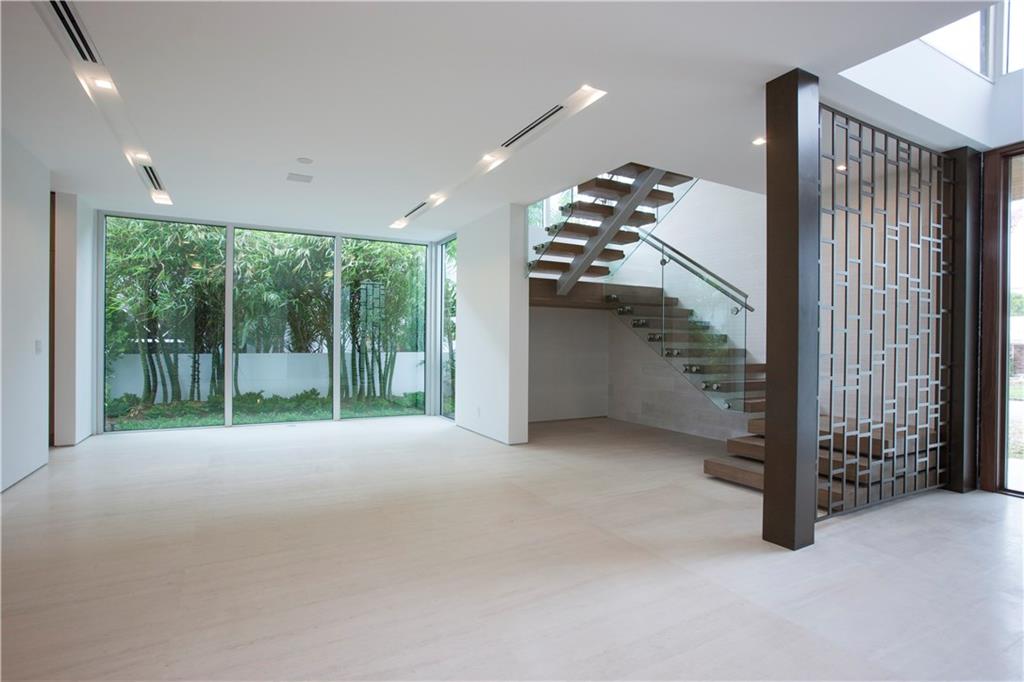 Sea Island - Residential