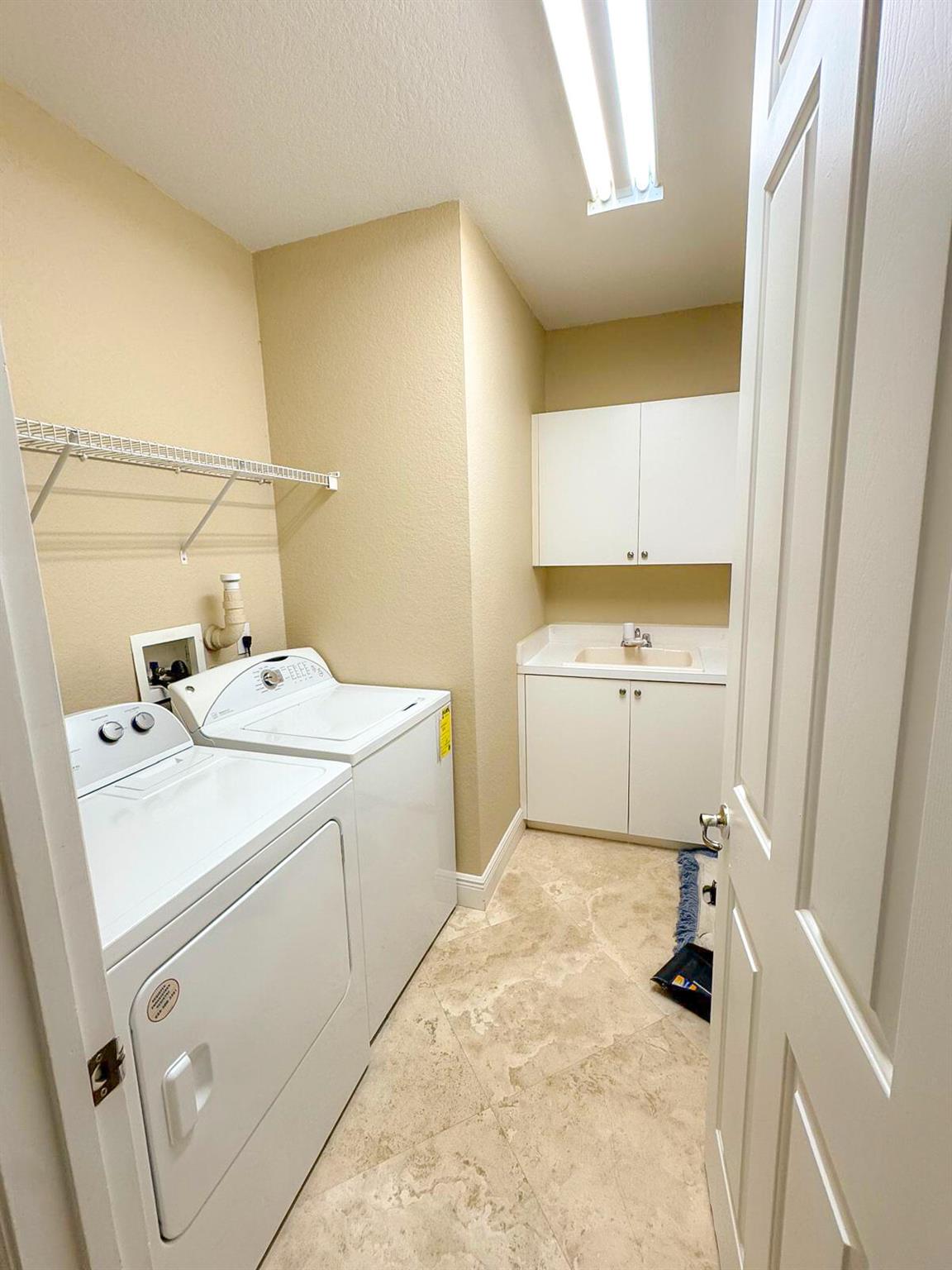 HERON BAY EAST - Residential Lease