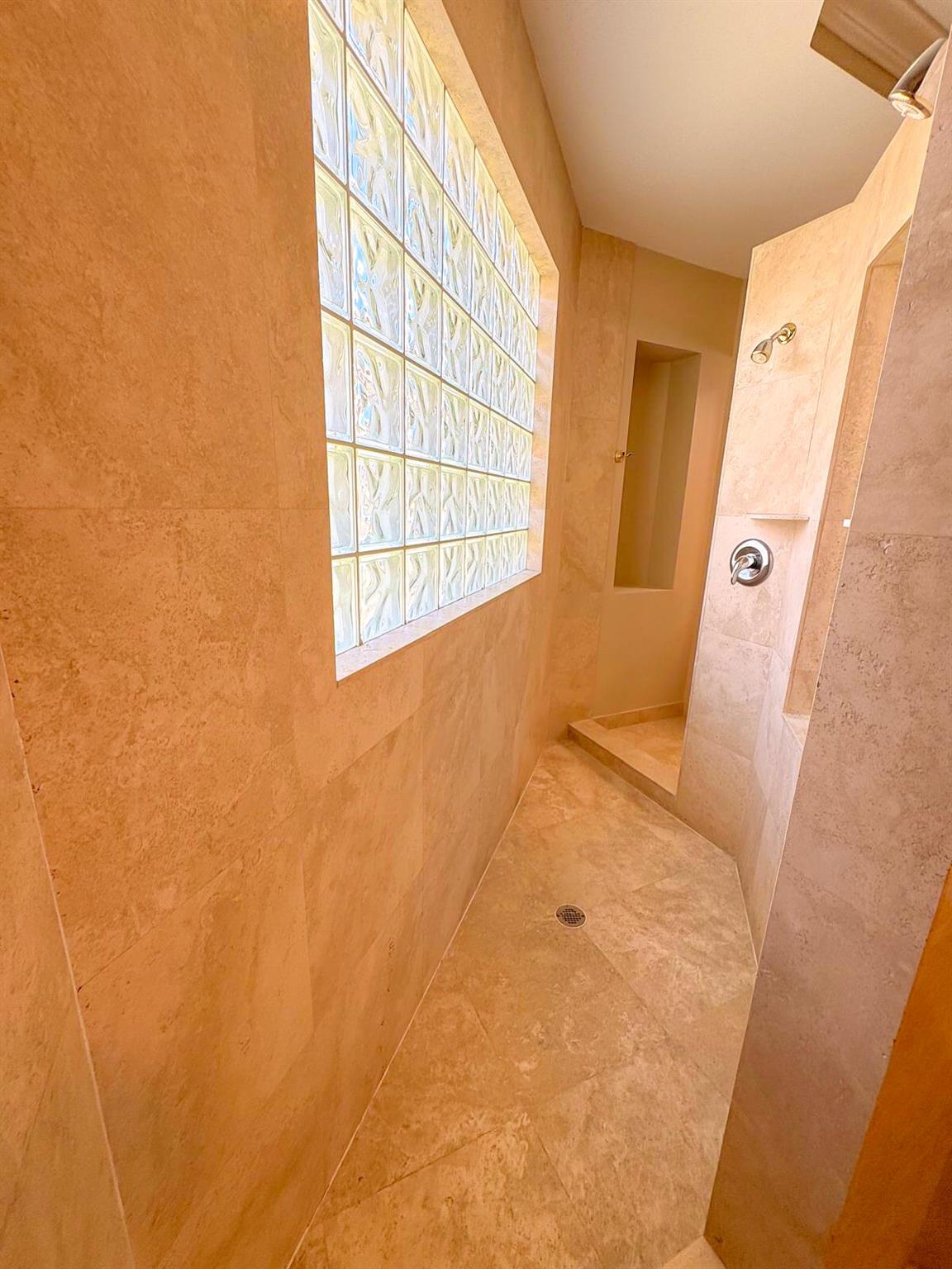HERON BAY EAST - Residential Lease