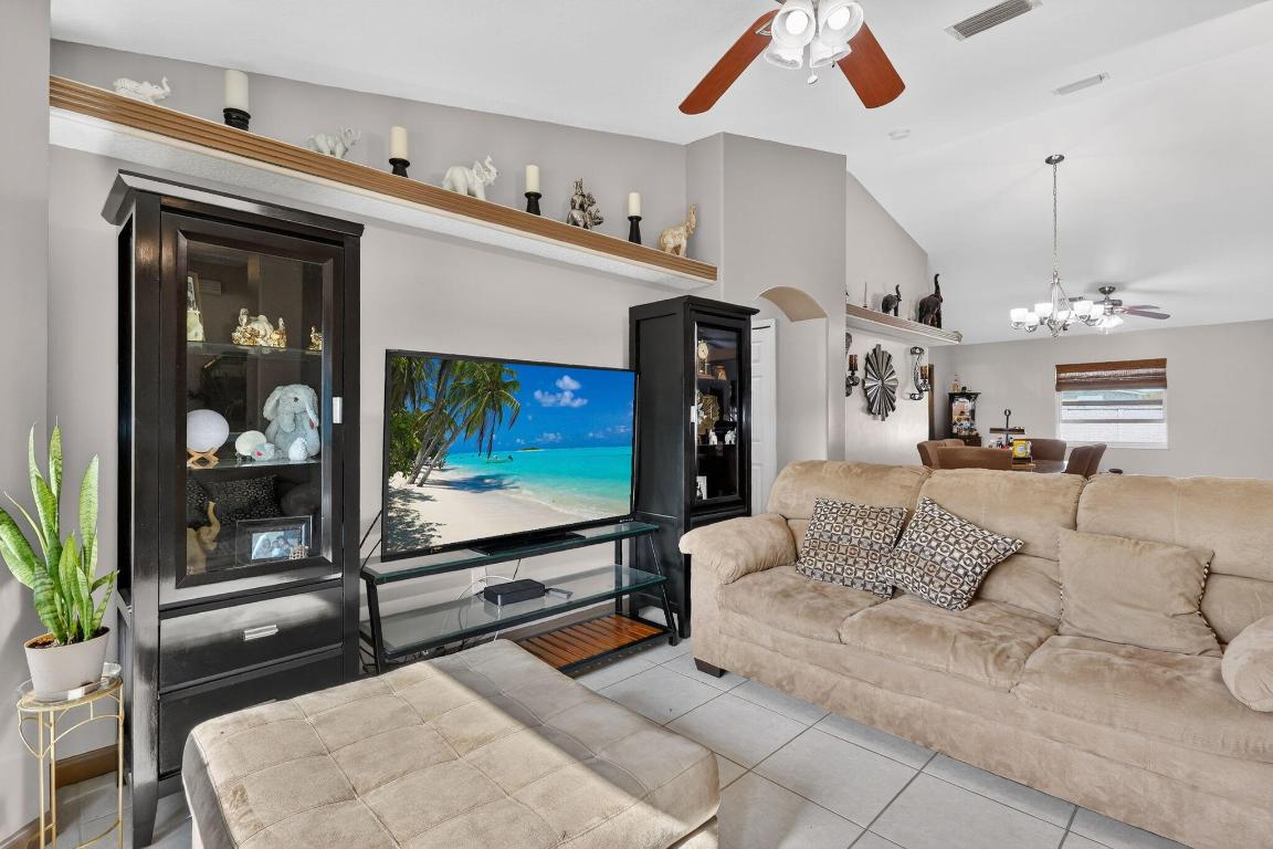 PORT ST LUCIE SECTION  22 - Residential