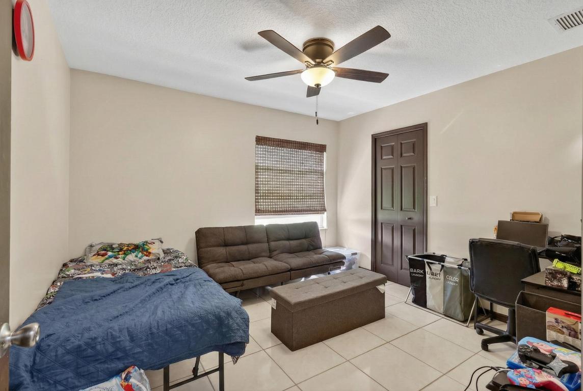 PORT ST LUCIE SECTION  22 - Residential