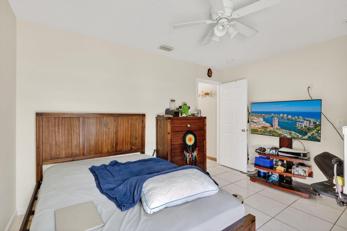 PORT ST LUCIE SECTION  22 - Residential