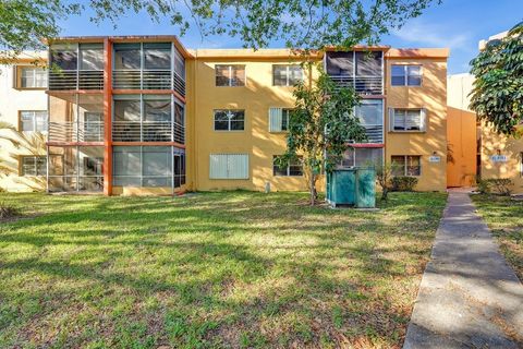 4394 NW 9th Avenue 20-2A Pompano Beach FL 33064