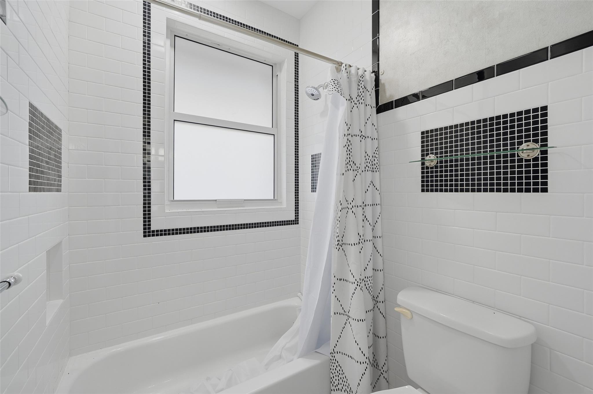 Breeding Prop 165-19 B - Residential