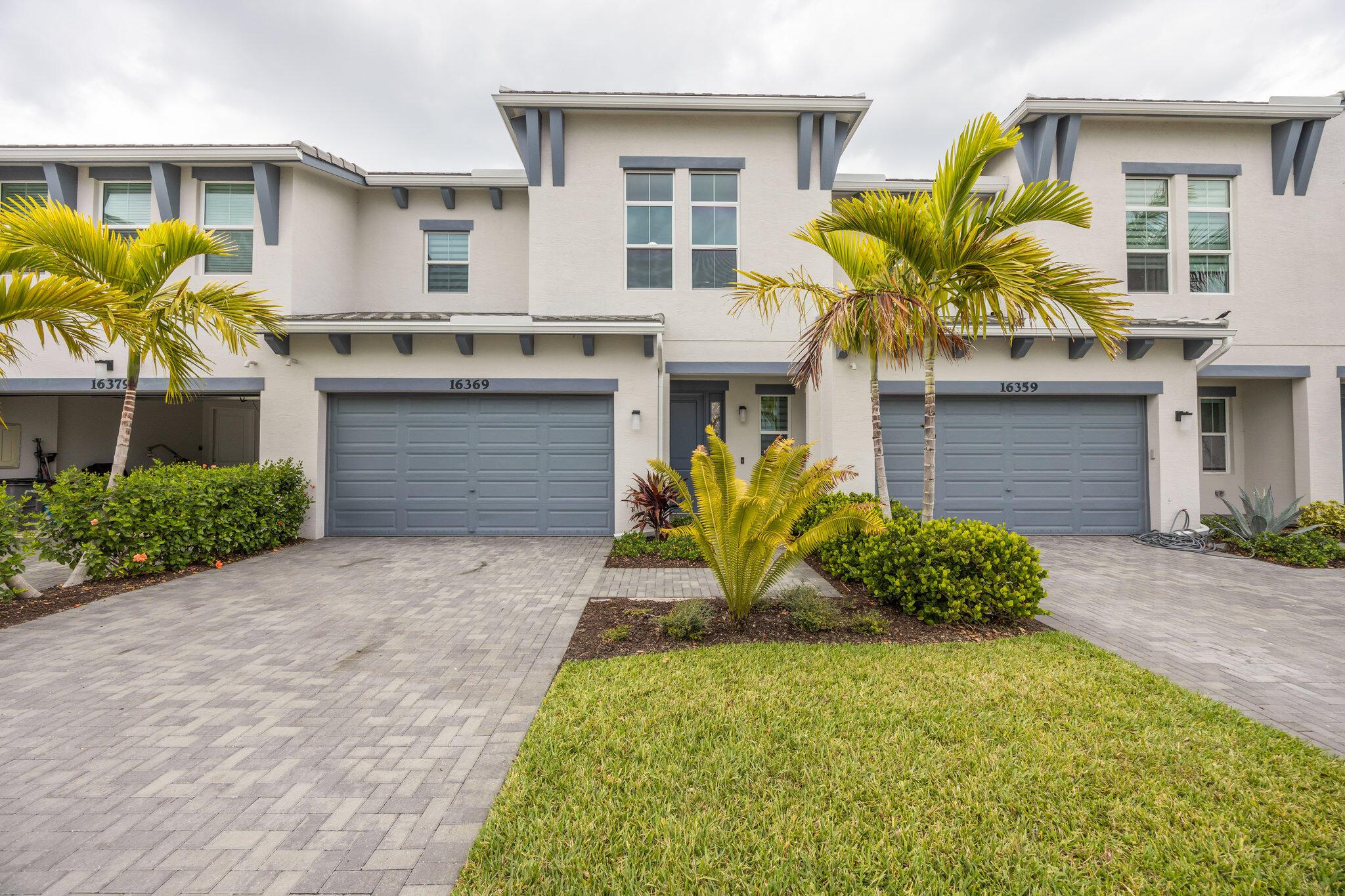 16369 Oakview Drive