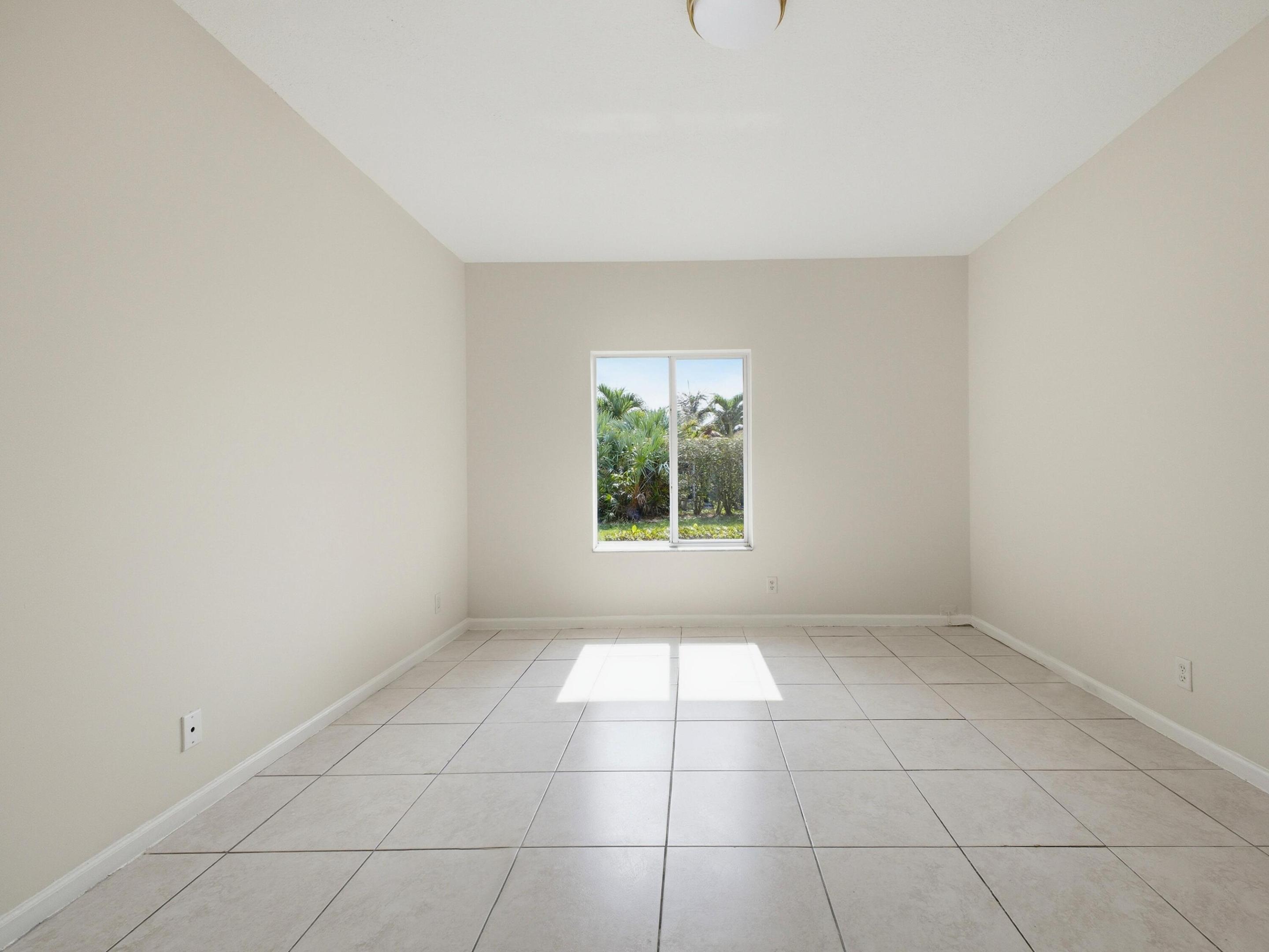 OAK TERRACE - Residential Lease
