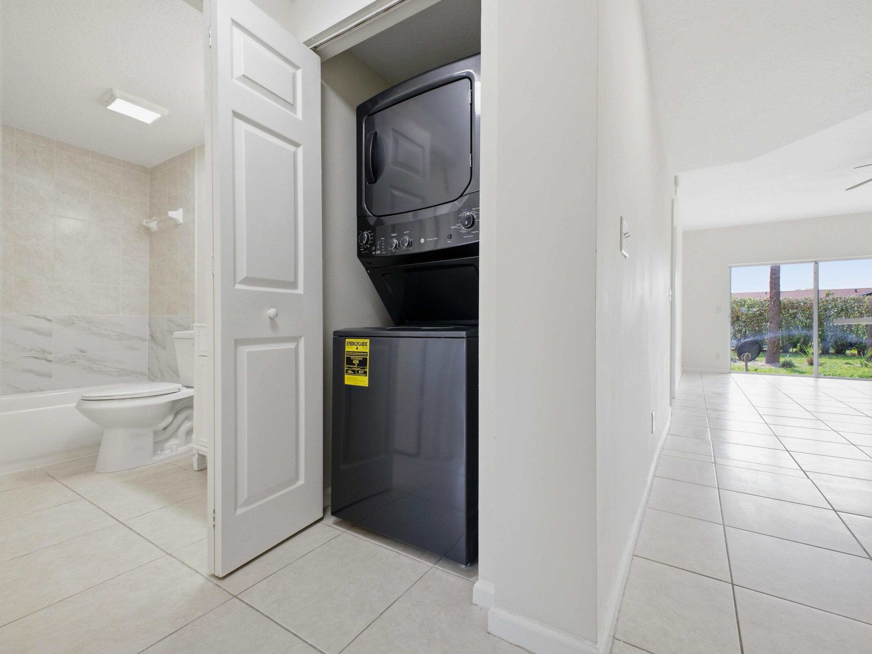 OAK TERRACE - Residential Lease