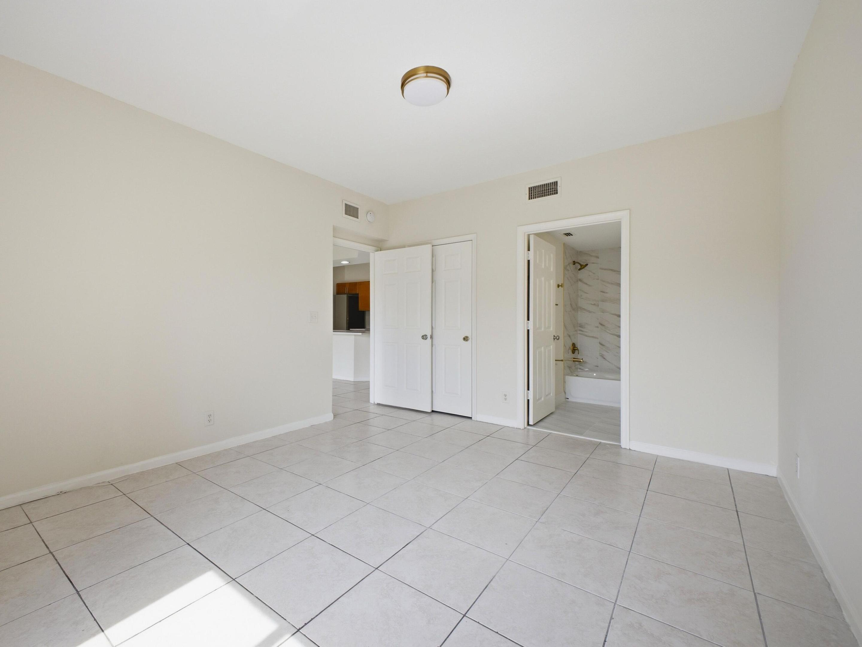 OAK TERRACE - Residential Lease
