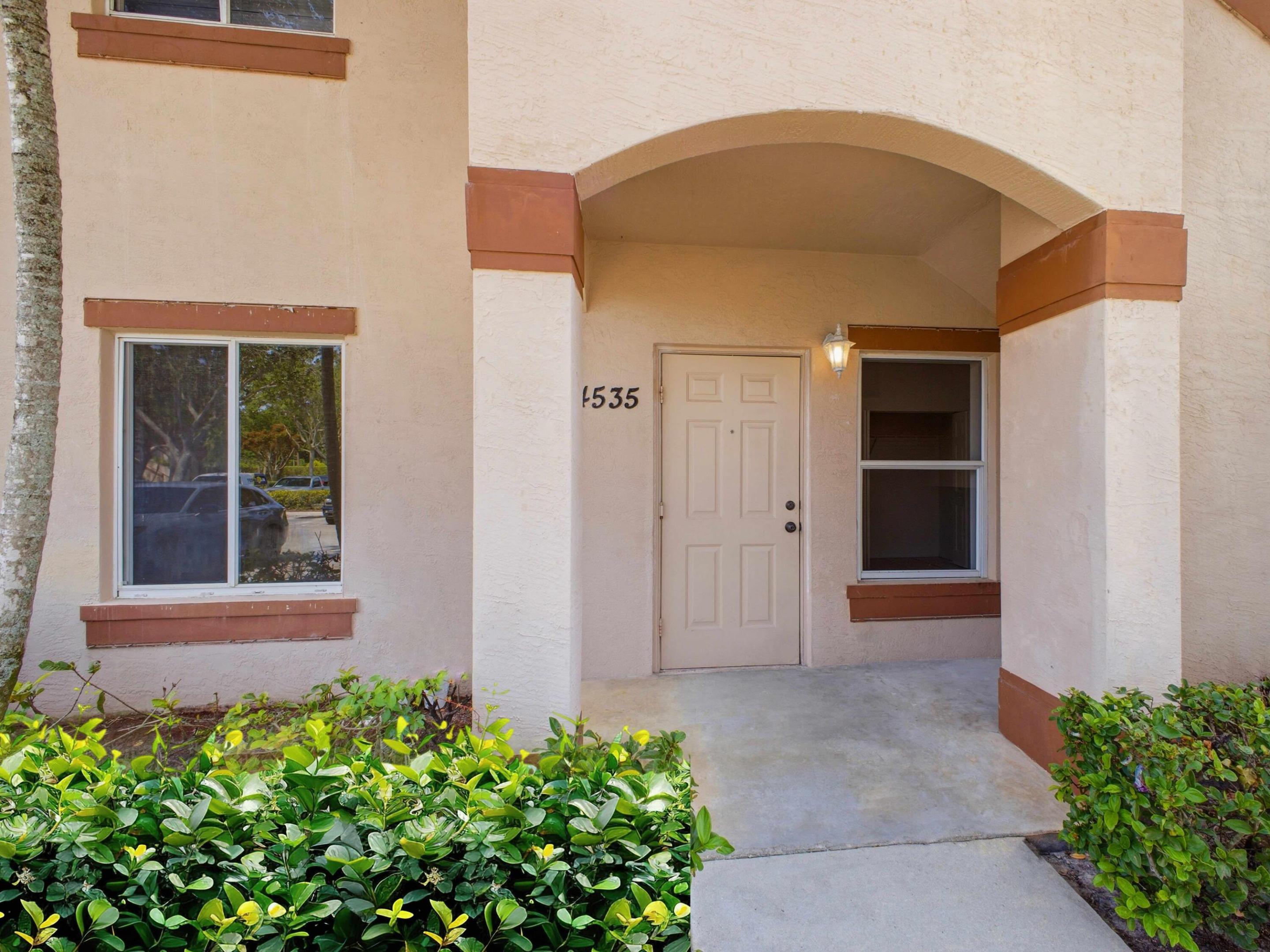 4535 Oak Terrace Drive