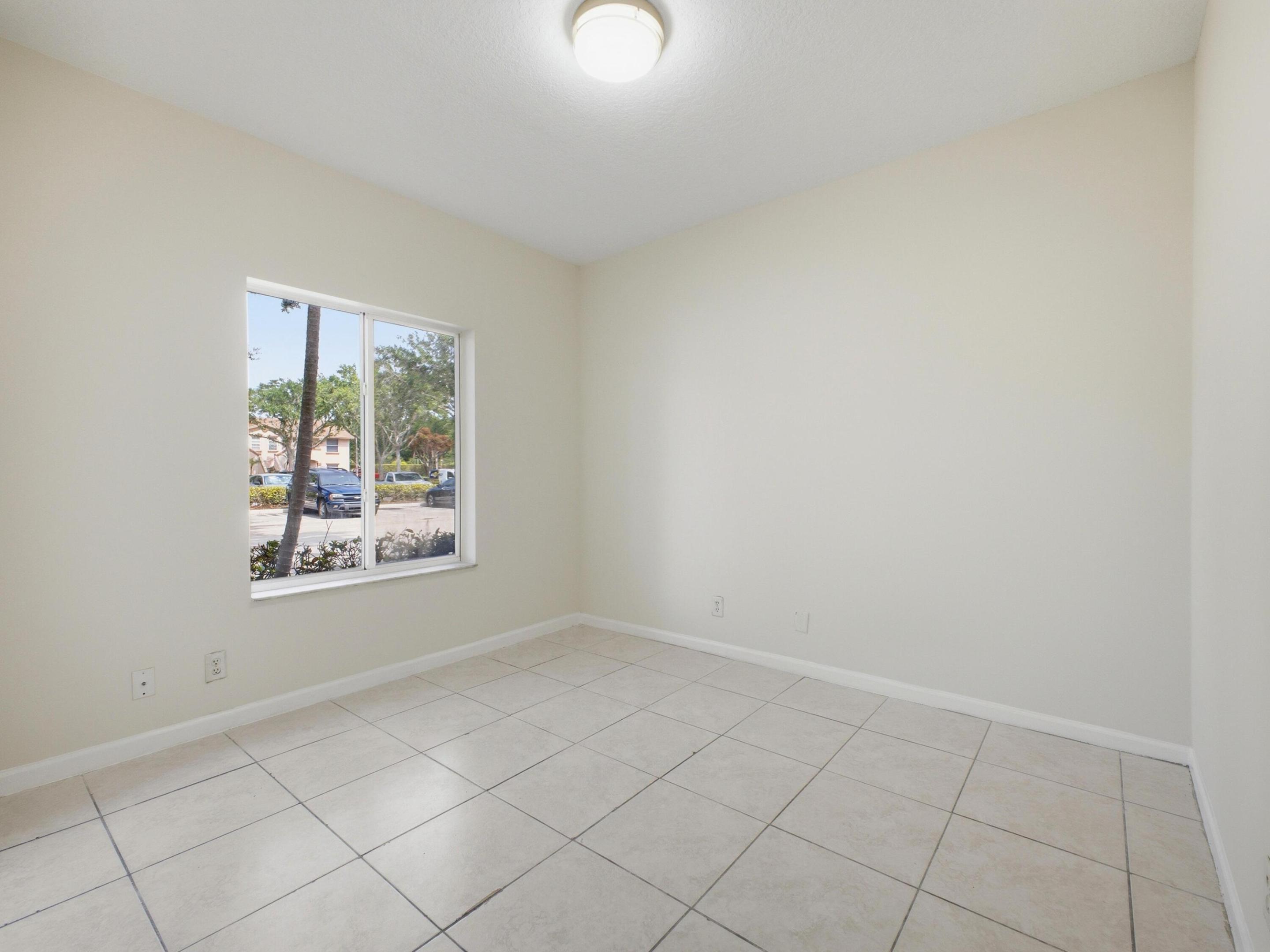 OAK TERRACE - Residential Lease