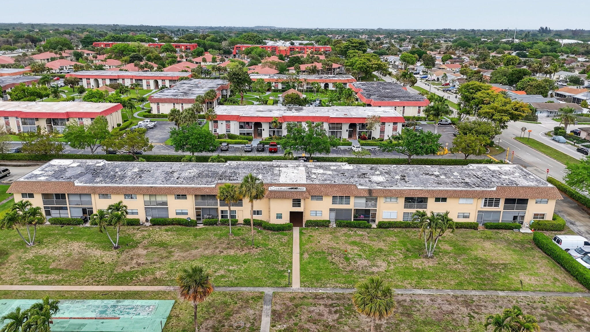 SANDALFOOT BLVD APTS CONDO - Residential