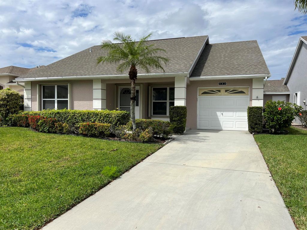 Photo of 463 NW Casanova Circle, Port Saint Lucie, FL 34986 (MLS # R10966521)