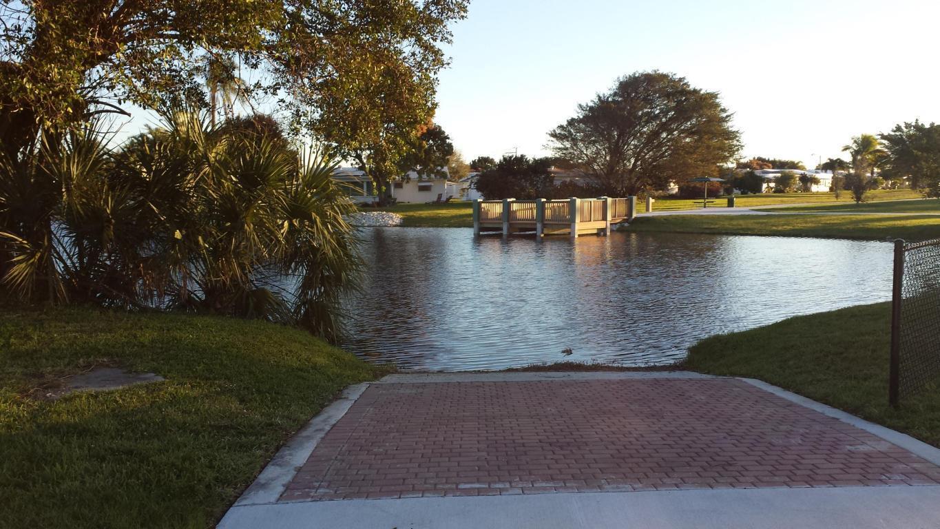 MAINLANDS OF TAMARAC LAKE - Residential Lease