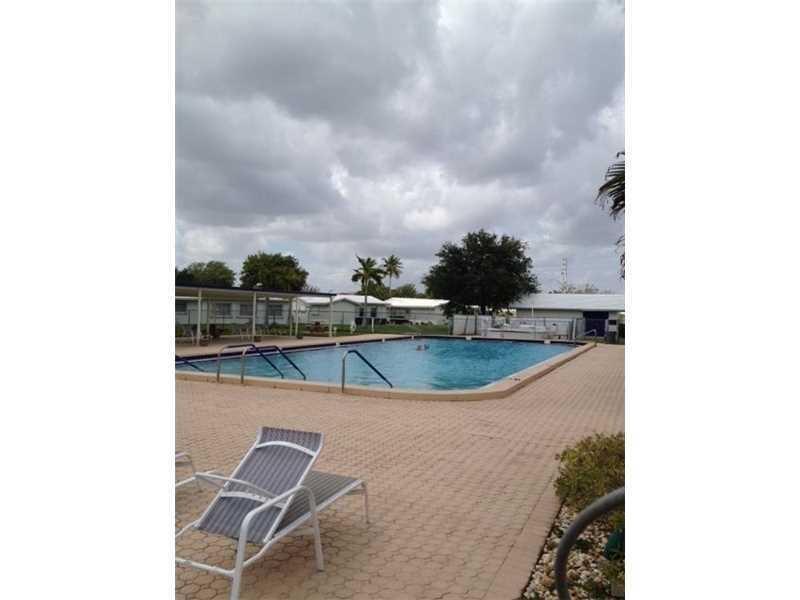 MAINLANDS OF TAMARAC LAKE - Residential Lease