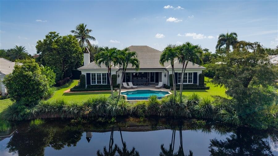 Photo of 11 Country Road E, Boynton Beach, FL 33436 (MLS # B26079680)