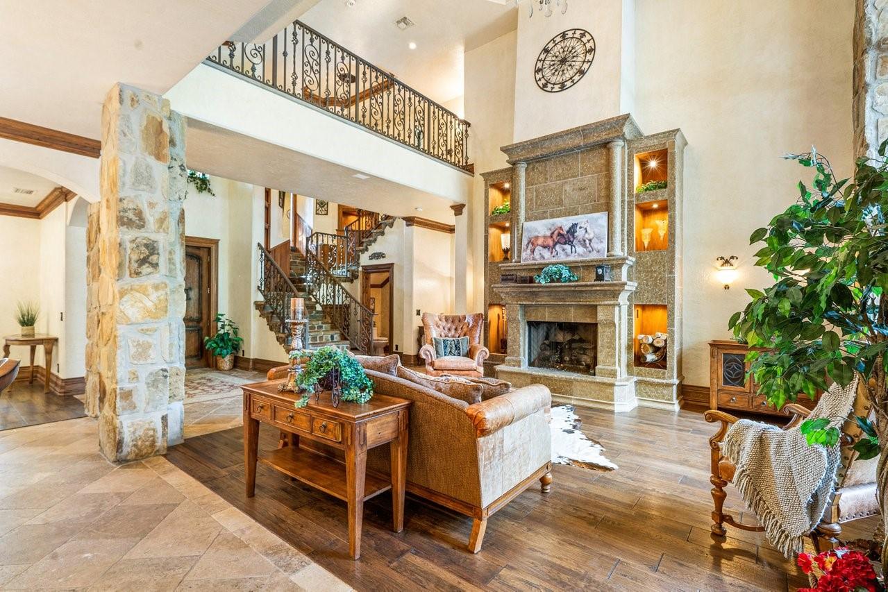 METES AND BOUNDS - Residential