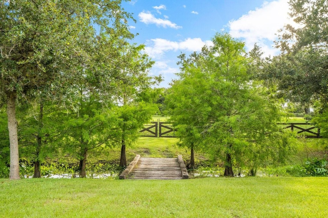 METES AND BOUNDS - Residential