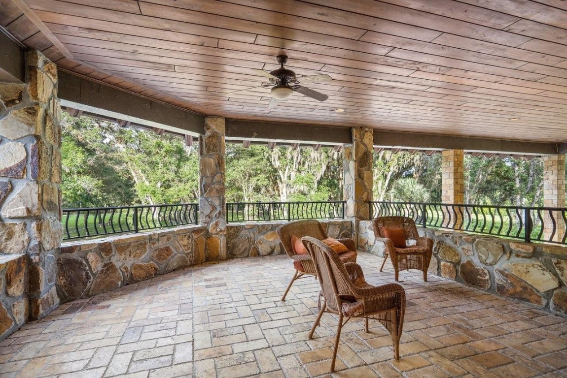 METES AND BOUNDS - Residential