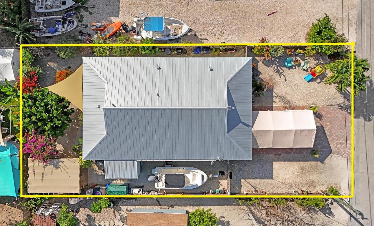 LARGO GARDENS - Residential