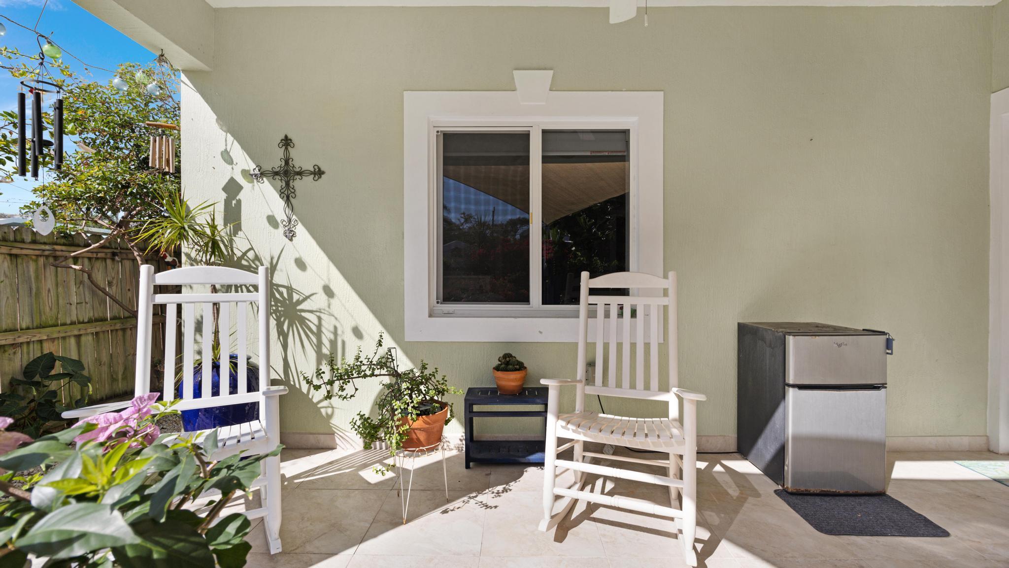 LARGO GARDENS - Residential