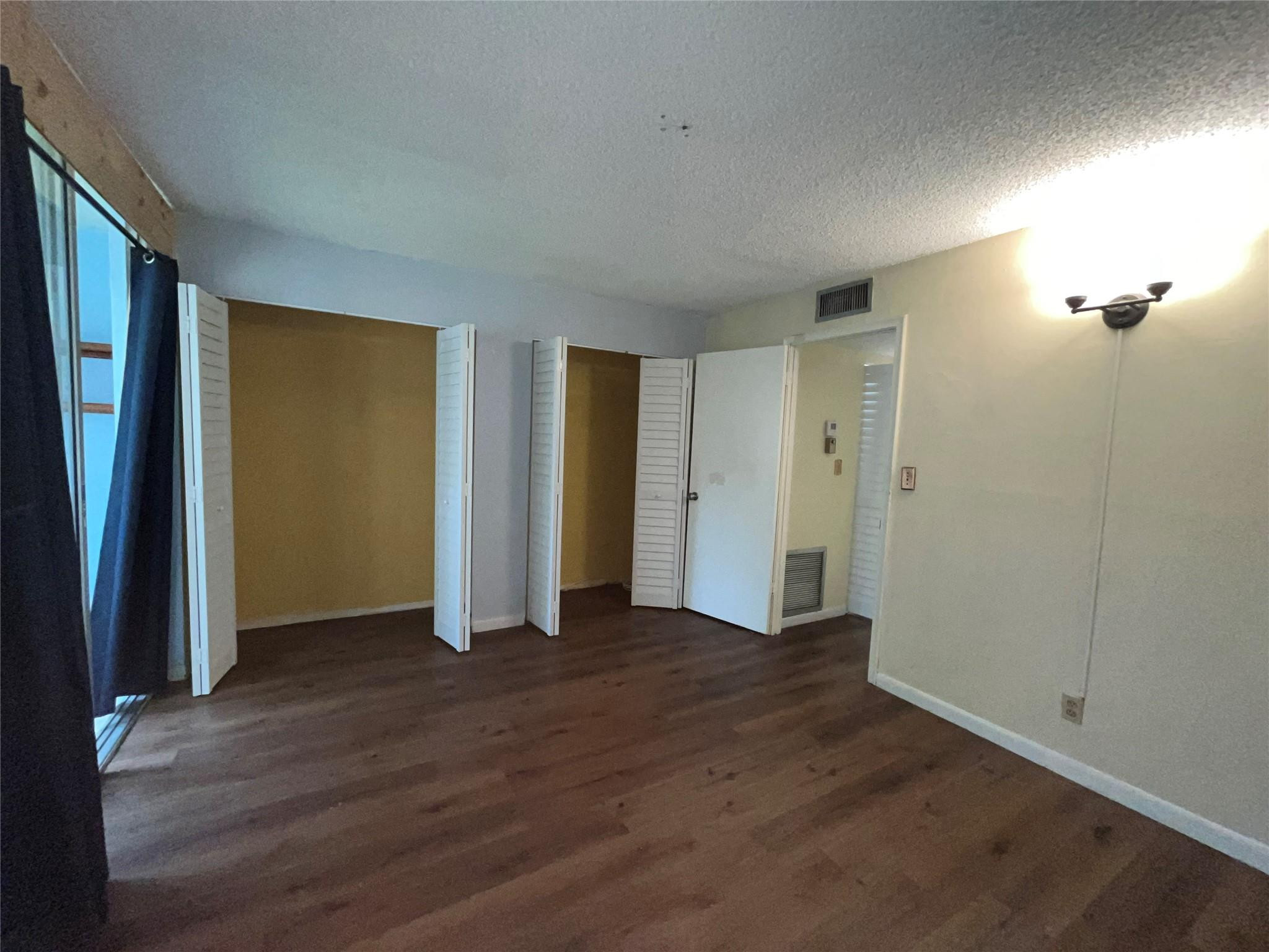 Sunrise Lakes - Residential