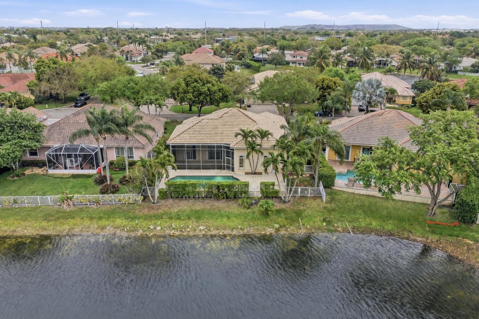 CORAL CREEK REPLAT NO 3 - Residential