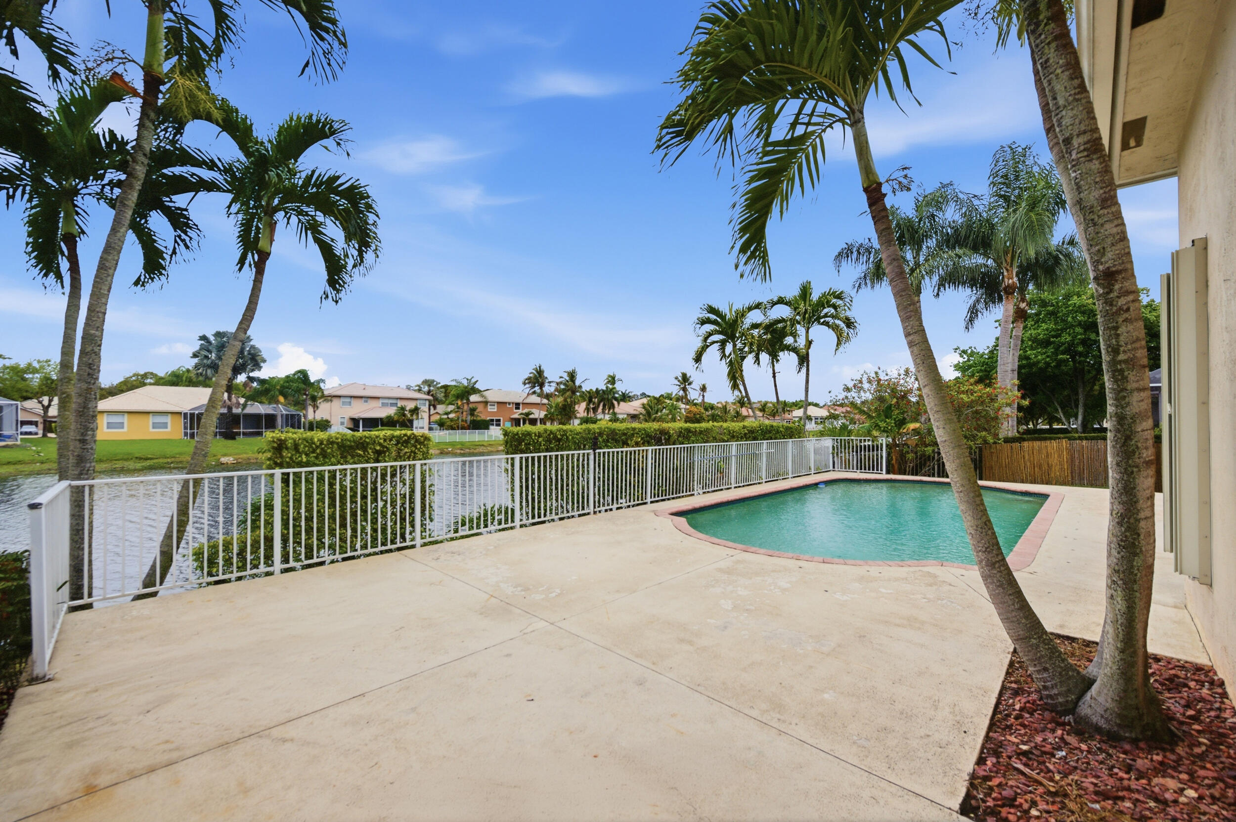 CORAL CREEK REPLAT NO 3 - Residential