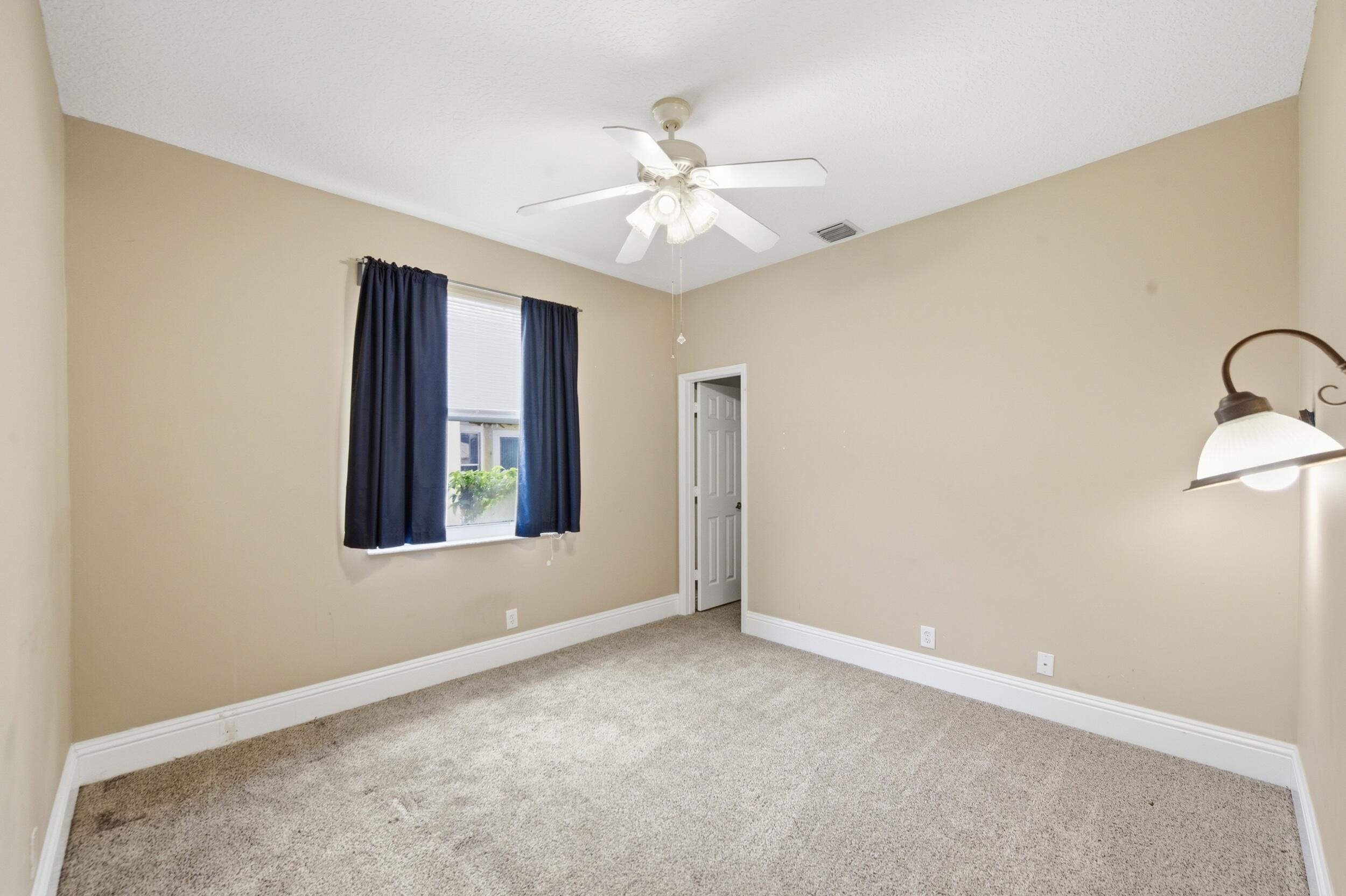 CORAL CREEK REPLAT NO 3 - Residential